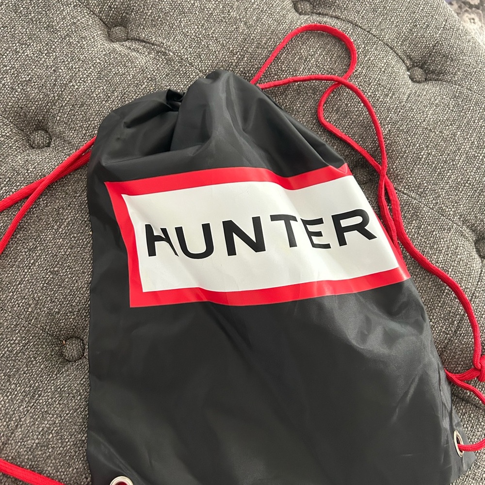 Brand New Hunter Drawstring Backpack - image 3